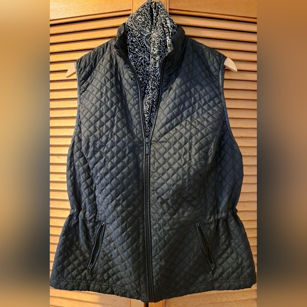 DRESSBARN quilted vest Size 1x